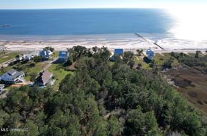 210 Beach Boulevard S