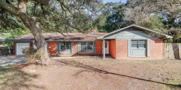 129 Woodhaven Drive