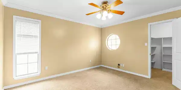 Image 3: 23-web-or-mls-2414 Burke St Gulfport 23