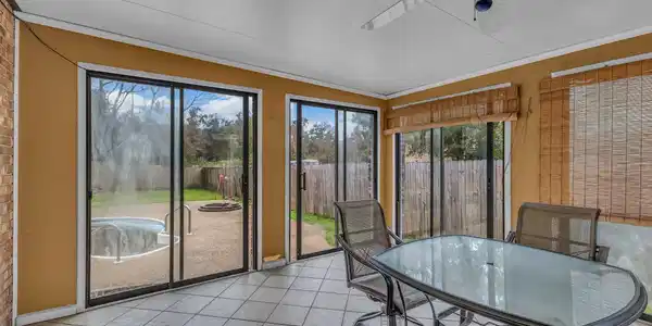 Image 4: 14-web-or-mls-2414 Burke St Gulfport 14
