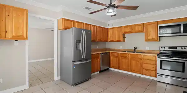 Image 4: 4