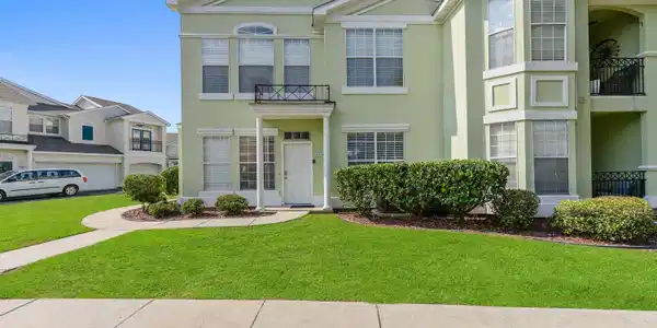 2252 Beach Drive