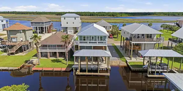 Image 3: 2_dji_20260611102235_0727_d