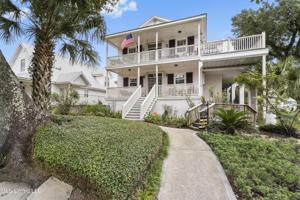 122 Jefferson Davis Avenue