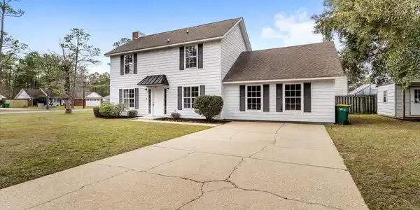 1601 Pepper Lane