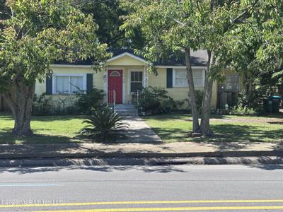 1110 Live Oak Avenue