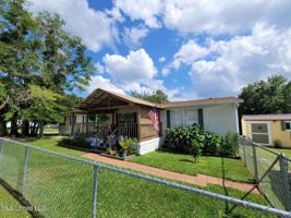 880 Cedar Lake Road
