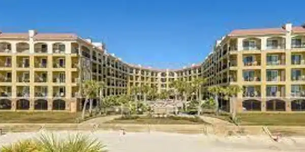 900 Village Lane