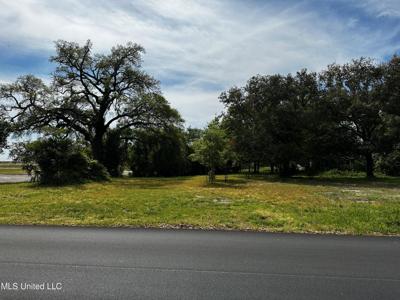 18-A Iberville Drive