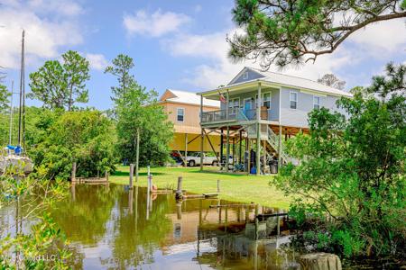 4014 Sailfish Street