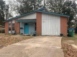 108 Augustine Court
