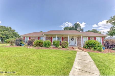2404 Regency Drive