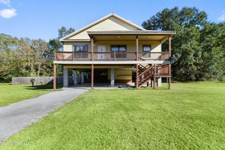 10160 Sadler Lane