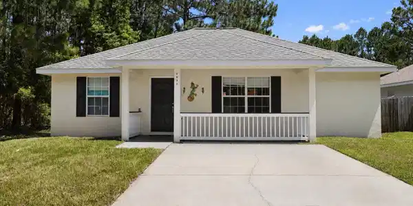 6032 E Oktibbeha Street