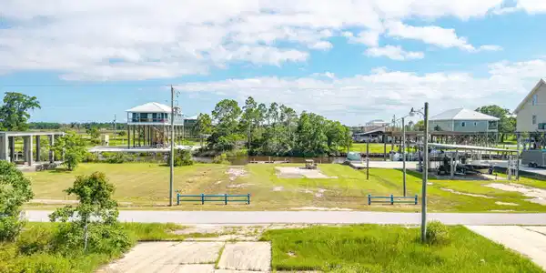 Image 4: 6-web-or-mls-DJI_20260611155958_0114_D-E
