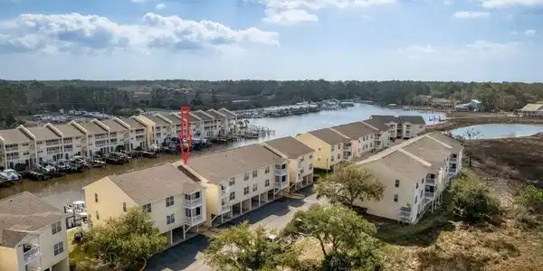 2421 Beachview Drive