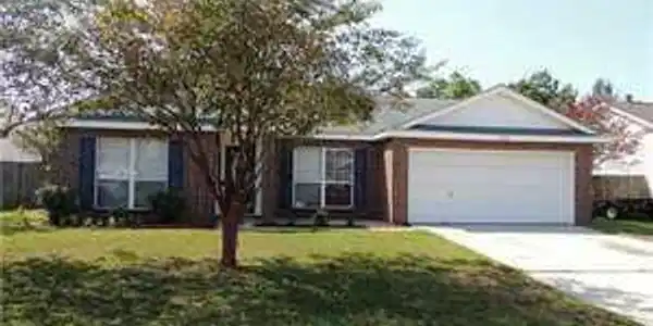 2808 Tara Lane