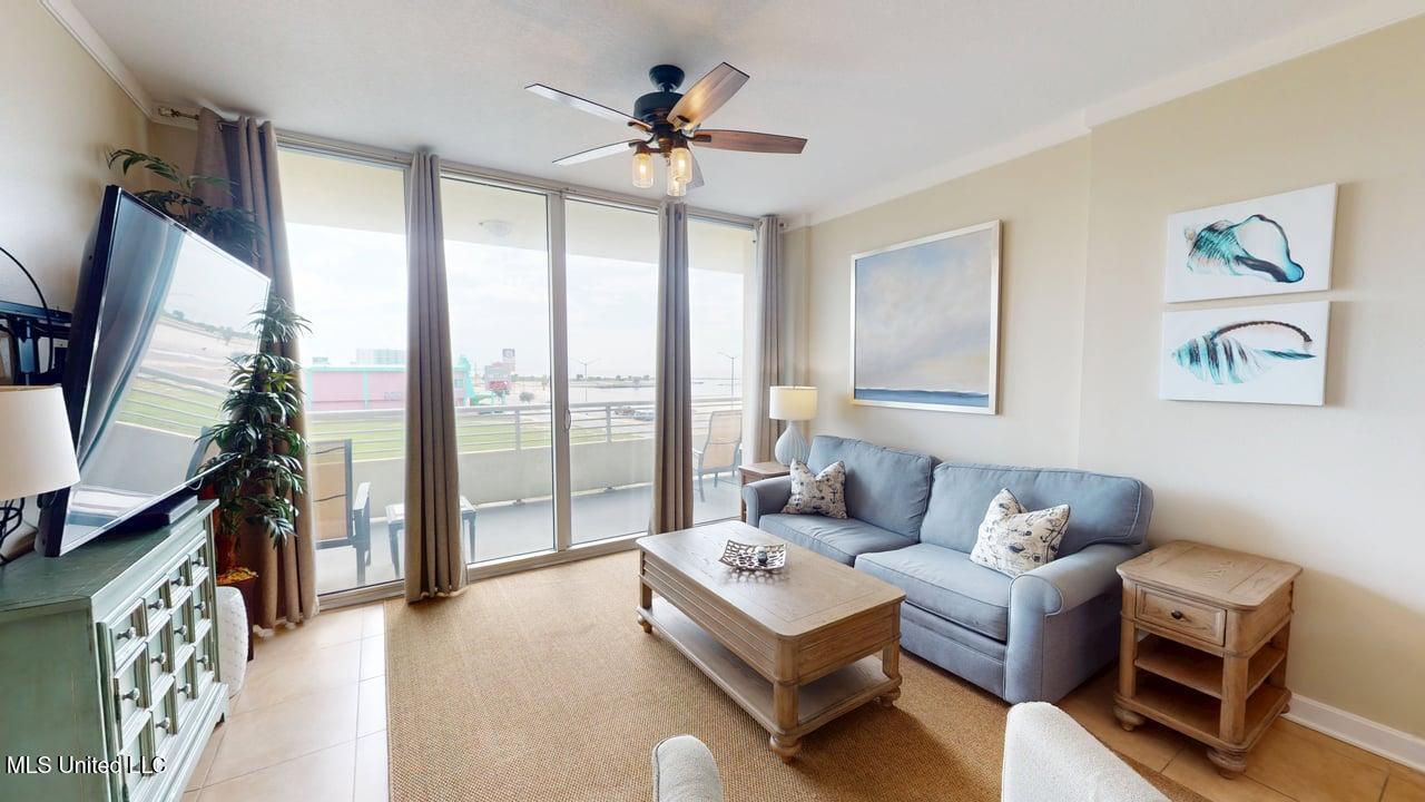 Image 2: 2060-Beach-Blvd-08252025_114426