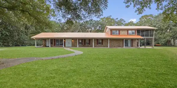 3717 Johnston Road