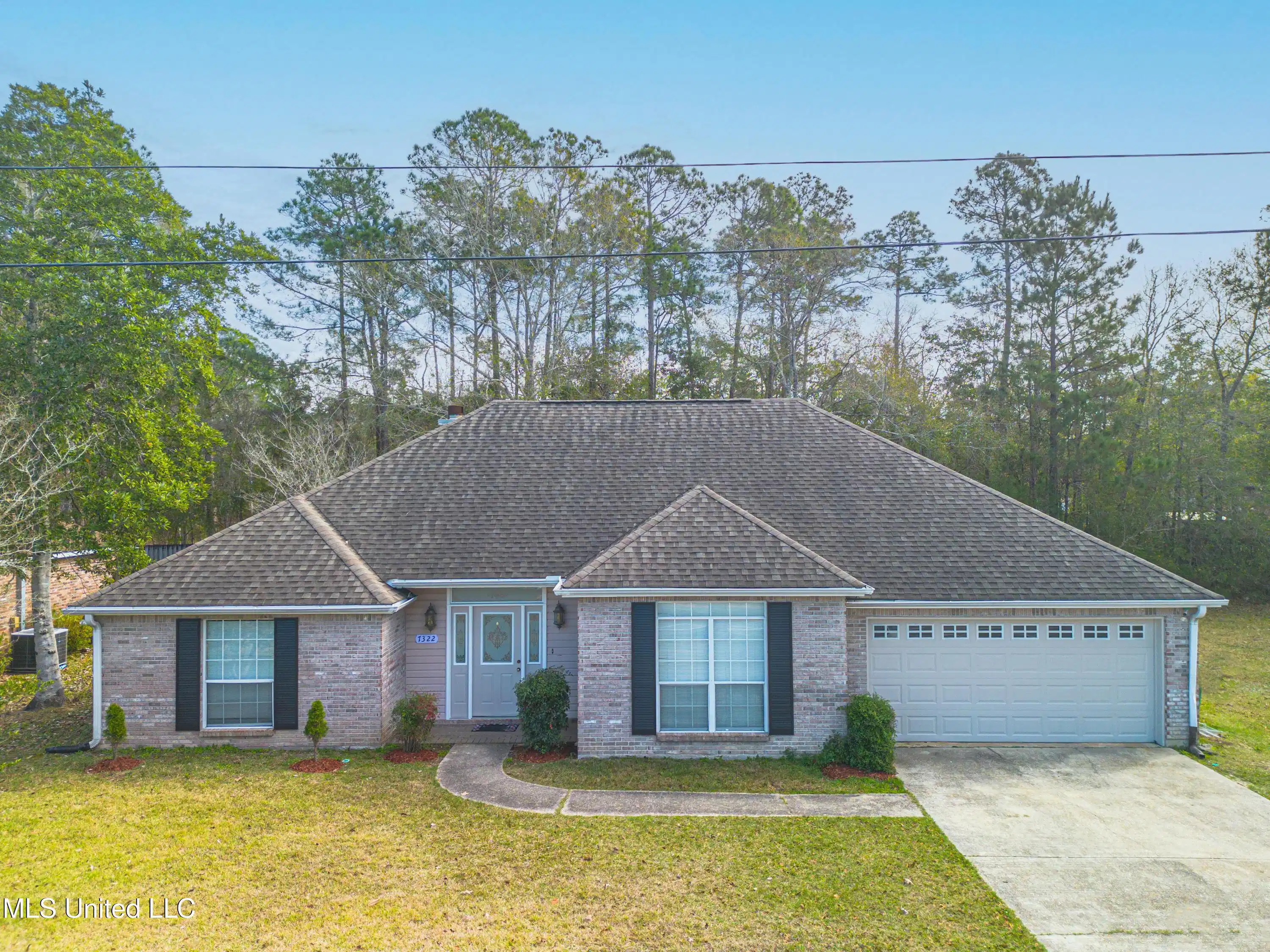 Image 1: Front of Home
