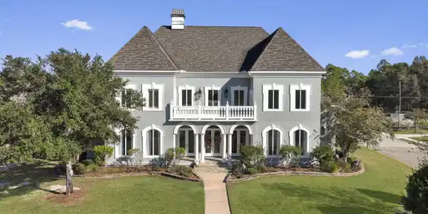 10868 Channelside Drive