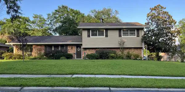732 Canterbury Drive