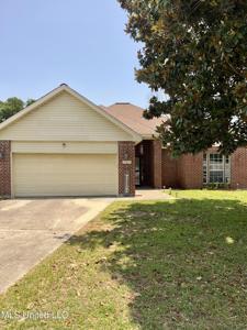 142 Pine Grove Avenue