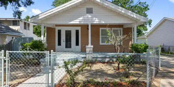 184 Hoxie Street