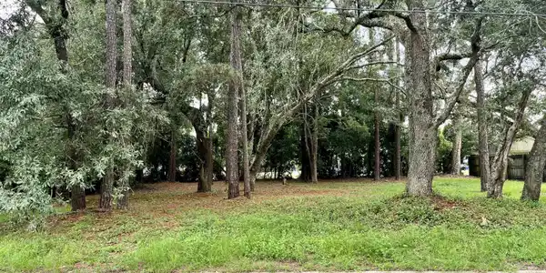 303 Westview Drive