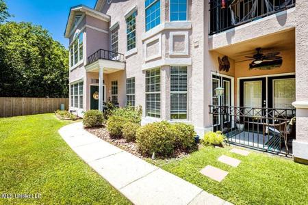 2252 Beach Drive