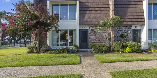 527 Front Beach Drive