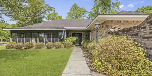 3542 Courtenay Circle