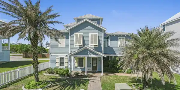 12 Chapel Hill Road