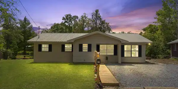 2370 Davidson Road