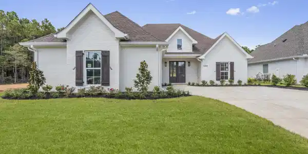 10892 Lily Lane