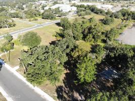 216 3rd Street E