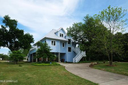 192 White Harbor Road