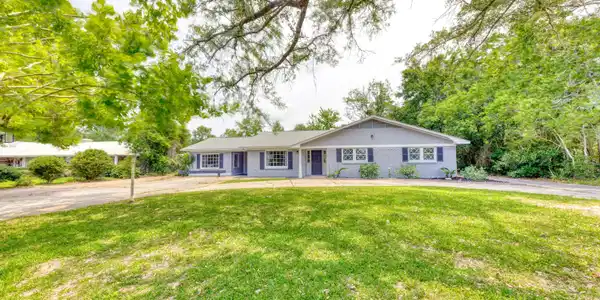 217 Felicity Street