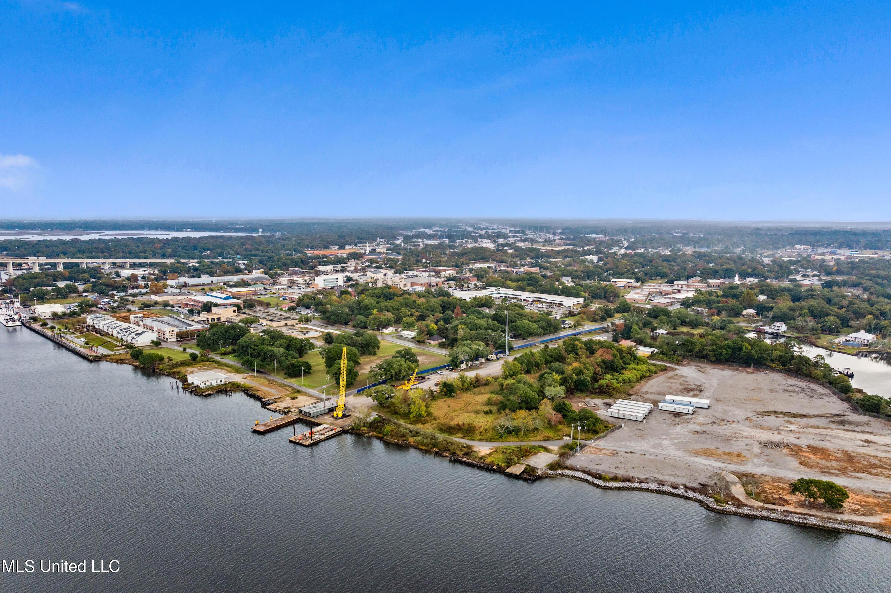 Image 1: 07-2806 Front St-107