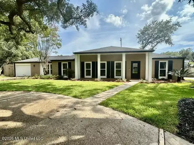 Image 1: Front of house 2