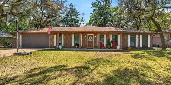 2105 Ward Lane