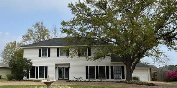 436 Cove Drive