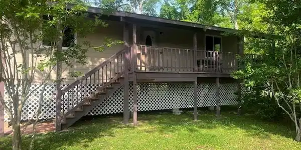 387 Grayson Avenue
