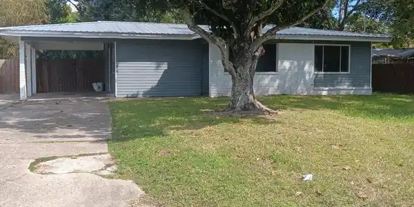 1808 Cherokee Drive