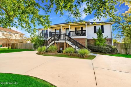 202 White Harbor Road