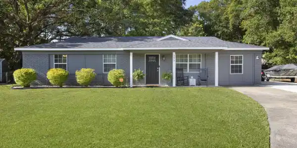 5079 Maid Marion Drive