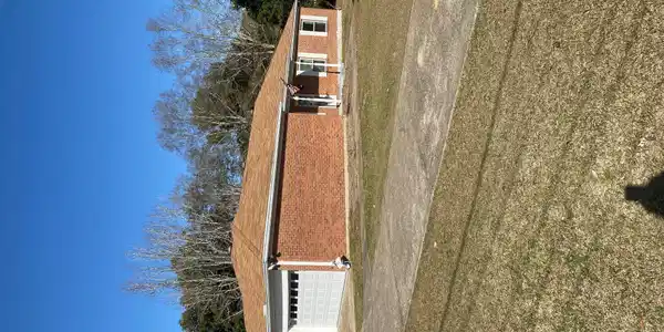 2709 Beachview Drive