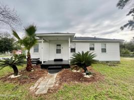 2002 Greater Avenue