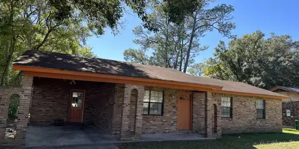 3702 Sculpin Avenue