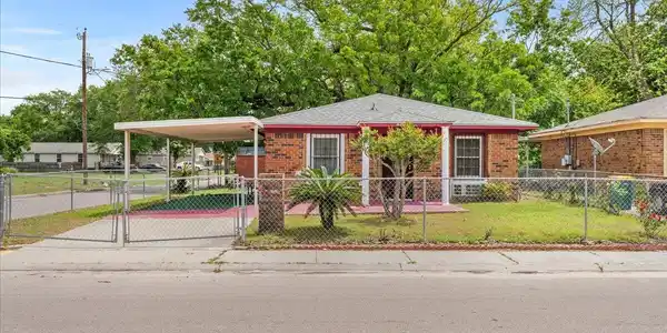 254 Nixon Street